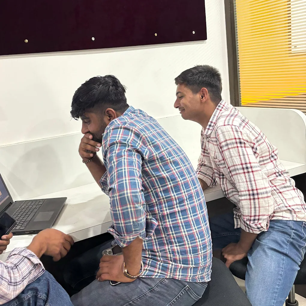 Sezpo Office Environment